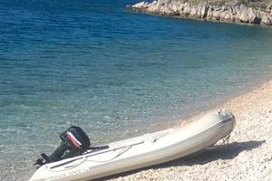 Gommone 3,4 metri + mercury 15 hp