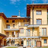 ELEGANTE APPARTAMENTO CON BOX AUTO DOPPIO