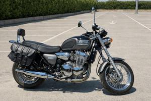 TRIUMP THUNDERBIRD  900 (2002)