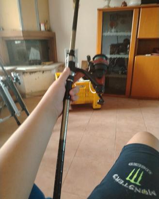 canna e mulinello da pesca 