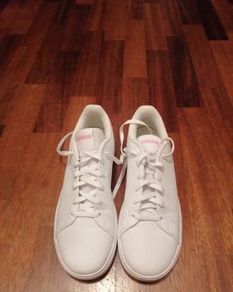 Adidas advantage base N 38