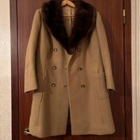 Cappotto color cammello sartoriale