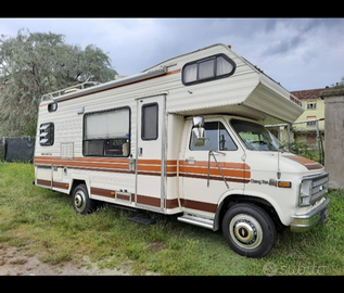Camper americano (patente C)