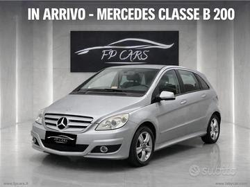 MERCEDES-BENZ B 200 CDI Sport