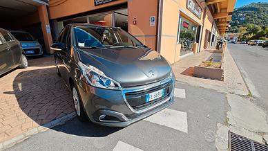 Peugeot 208 PureTech 82 5 porte Active
