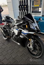 Yamaha R1 M