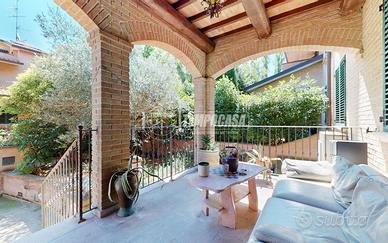 CAMPOGALLIANO - VILLETTA DI PREGIO CON GIARDINO