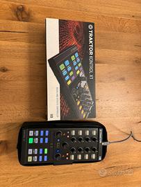 Traktor Kontrol X1 MK2 + bag