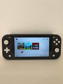 Nintendo switch lite grigia + caricatore+custodia