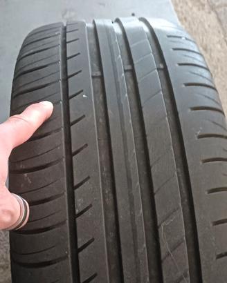 Gomme con o senza cerchi 205/45r16