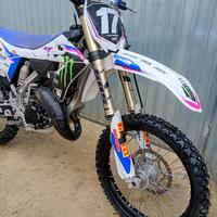Yamaha YZ 125 - 2024