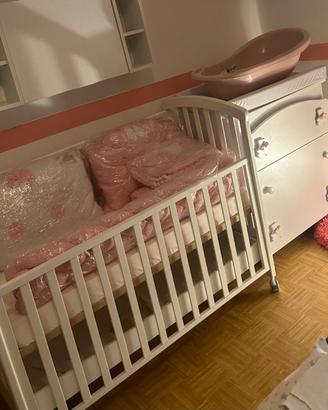 Lettino e fasciatoio