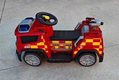 Camion dei pompieri elettrico