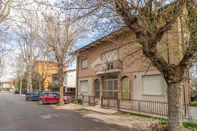 3 LOCALI A CESENATICO