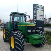 Trattore John Deere 7810