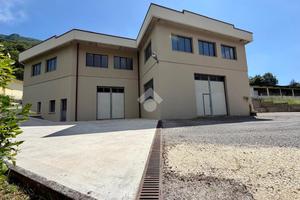 MAGAZZINO A CAINO