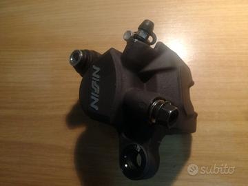 Pinza Honda X ADV 750 posteriore nissin HONDA CBR