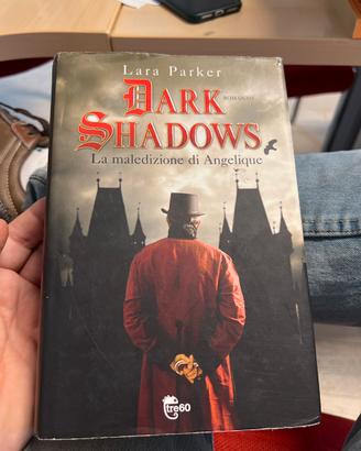 Libro Dark Shadows La Maledizione di Angelique