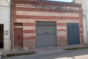 Casa 100 MT con ortale