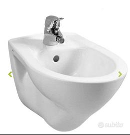 Bidet sospeso 