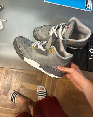Jordan 3 hand retro