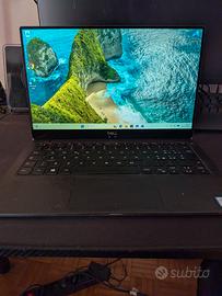 pc portatile Dell XPS  i7 8ª gen  RAM 8GB SSD 256