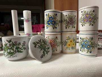 Bicchieri e tazza tè