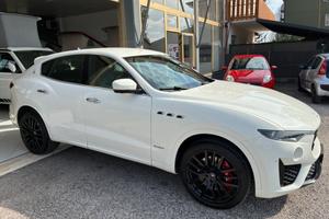 Maserati Levante 3.0 V6 Q4 Gransport MY2020