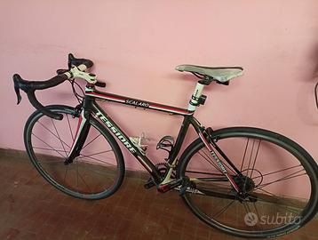 Bici da corsa in carbonio