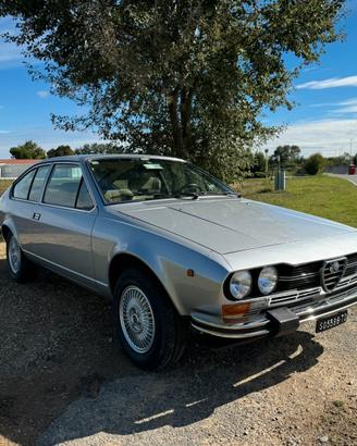 Alfa Romeo Alfetta GTV 2000