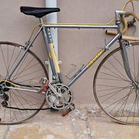 Bici da corsa Aquila