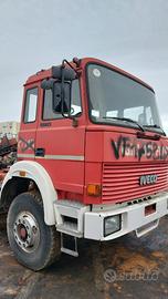 Cabina autocarro iveco magirus ag mod: 330 - 36