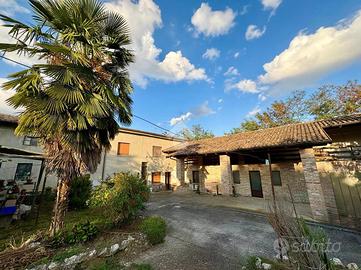 CASA INDIPENDENTE A CARPANETO PIACENTINO