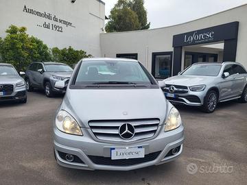 MERCEDES-BENZ B 180 CDI Sport