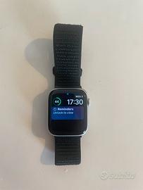 Apple Watch SE 44mm alluminio