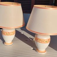 Lampade dipinte a mano con paralume in tessuto