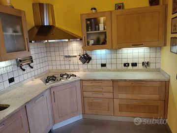 Cucina artigianale - disp. da Agosto 2026