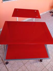 scrittoio e sedia girevole 