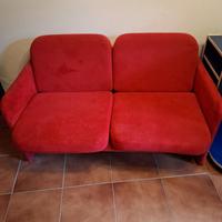 Divano velluto rosso