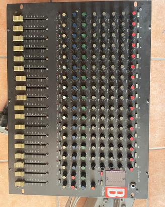 Mixer audio analogico