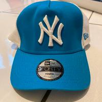 cappelino new era azzuro e bianco