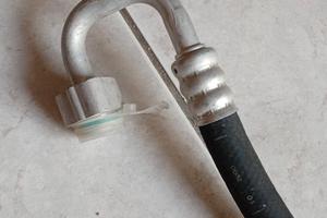 Tubo climatizzatore Lancia Lybra NUOVO