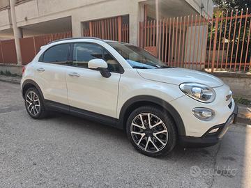 500 x Cross 2018 1.6 Multijet