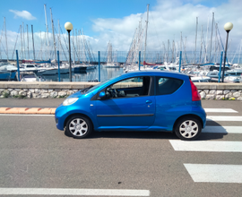 Peugeot 107 1.0 Sweet years