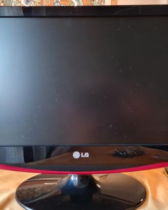 Tv color LG 22 pollici modello FLATRON M 197WD
