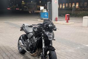 Hornet 600
