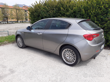Giulietta 1.6 JTD DISTINCTIVE