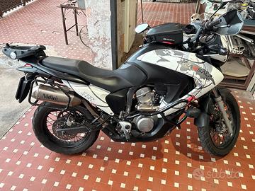Honda transalp700