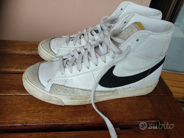 Scarpe on sale nike alte