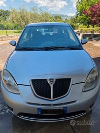 Lancia Ysilon